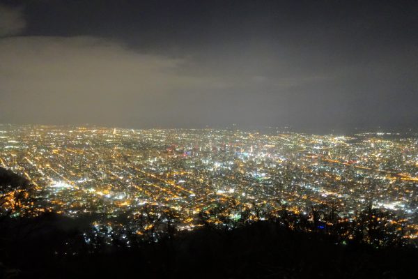 藻岩山からの夜景は想像以上の美しさ！